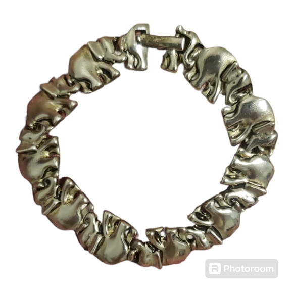 Vintage Elephant Bracelet - Picture 1 of 6